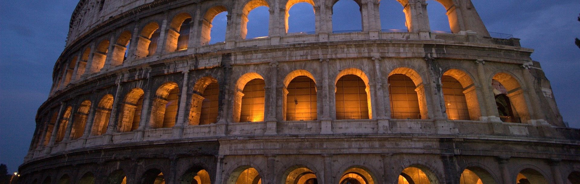 Latein Titel Colosseum 1920x610